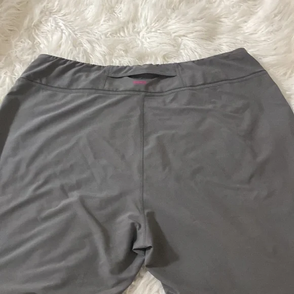 Pants - Picture 3 of 6